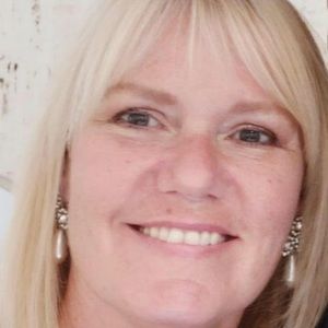 Meet your Posher, Linda